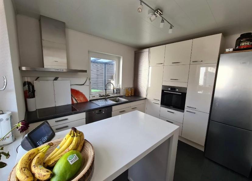 Ober-RamstadtSchoenes Zimmer In Einfamilienhaus In Ruhiger Lage公寓 外观 照片